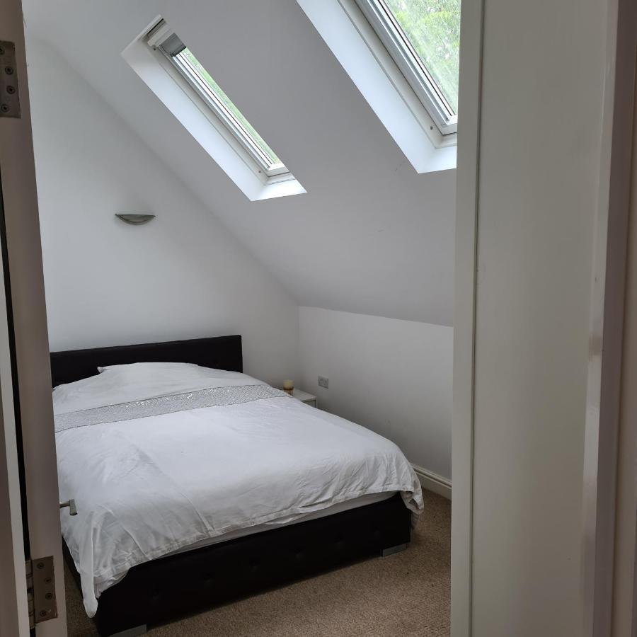 2-Bed Loft Apartment For 5Ppl With Private Parking Beckenham Exterior photo